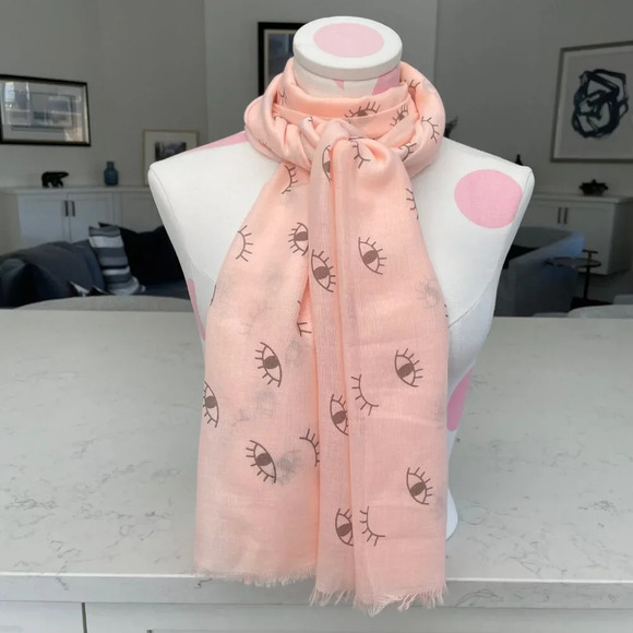 Memories Soft Fringed Polyester Cotton Scarf/Wrap w Playful Eye Print Pale Peach - Picture 3 of 12